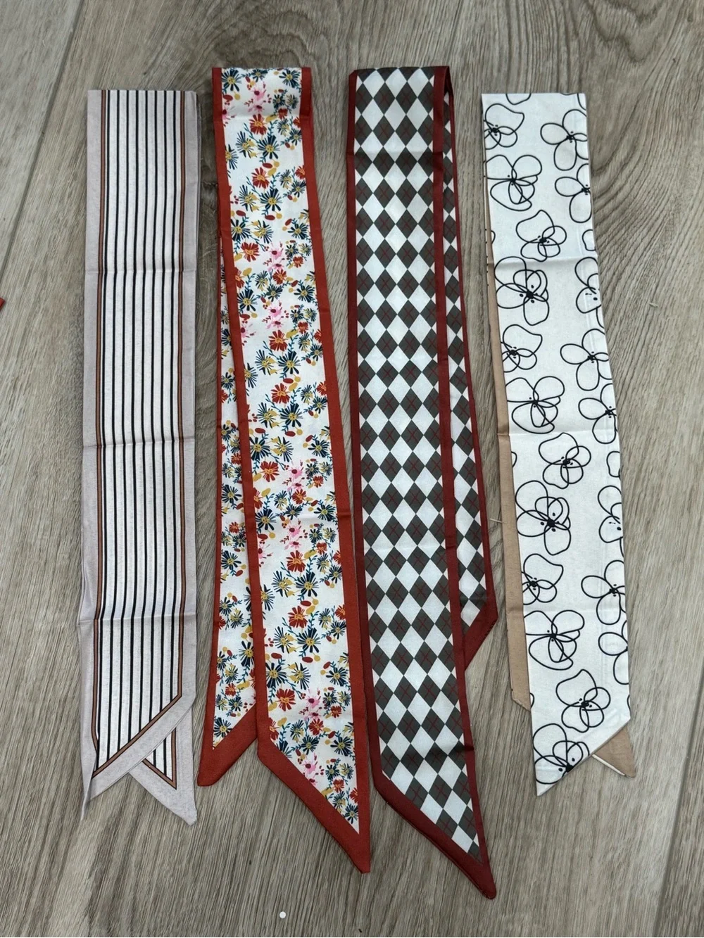 NWOT Women’s Hair Scarves, Purse Scarves Rust, Cream, Black, White